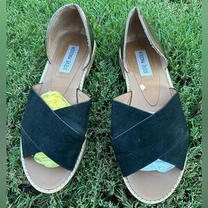 Steve Madden Black and Tan Women's Sandals